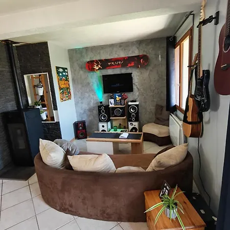 Maison De * Valuejols